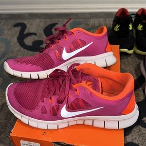 NIKE FREE 5.0 ✔️